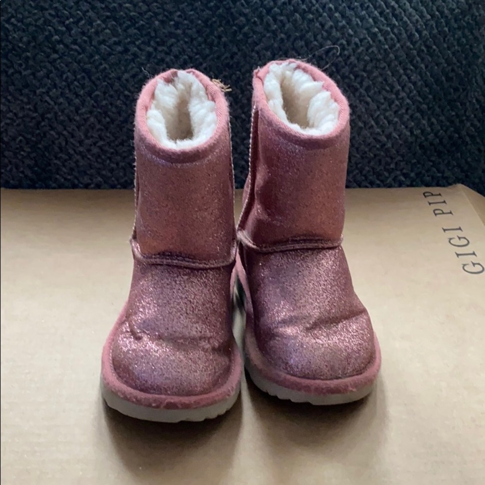 Toddler Sparkly Pink Ugg Boots size 8